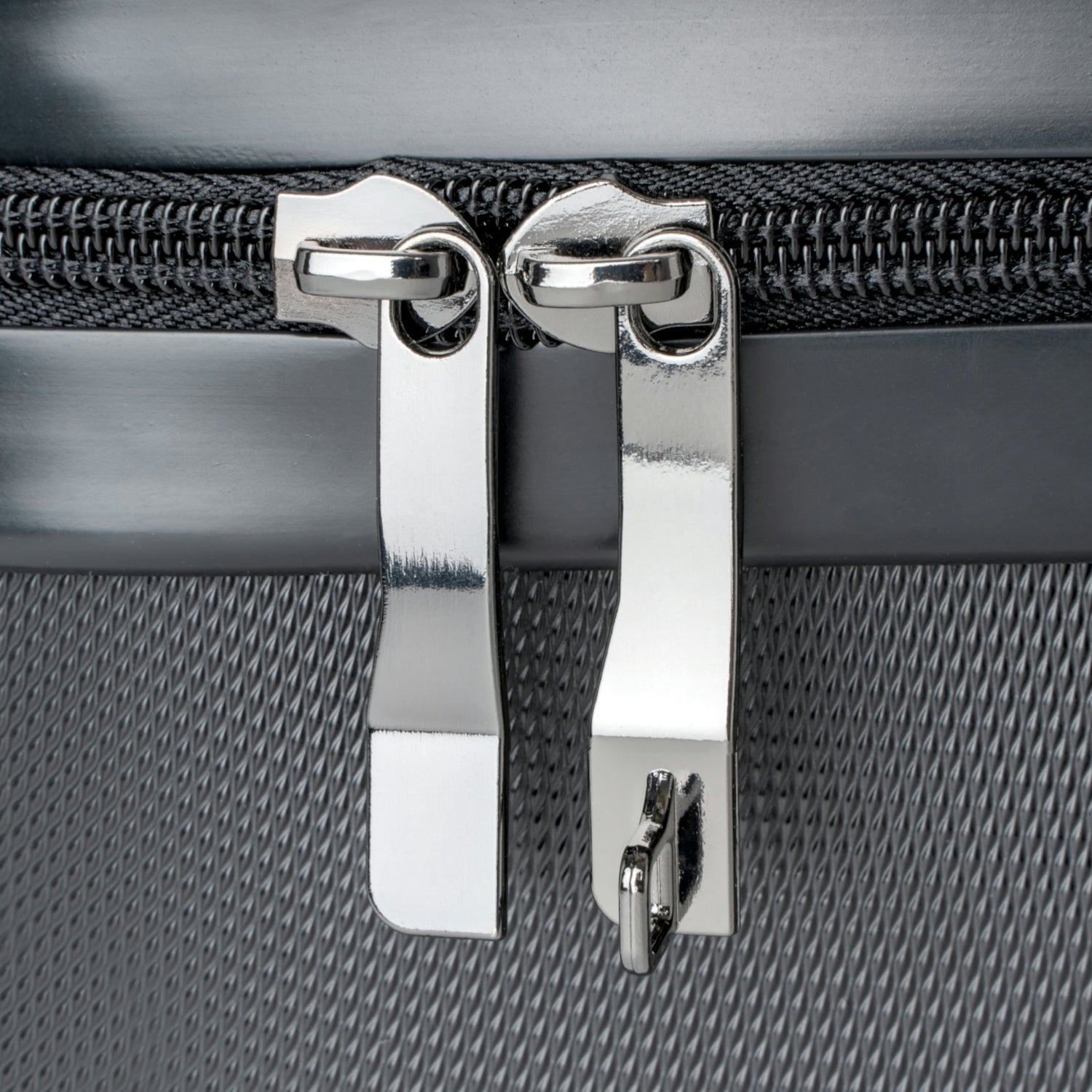 IJWTB Multicolor Suitcases